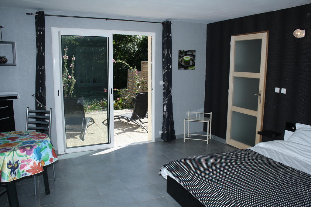 Le Vrai Paradis Bed & Breakfast Estreboeuf Ruang foto
