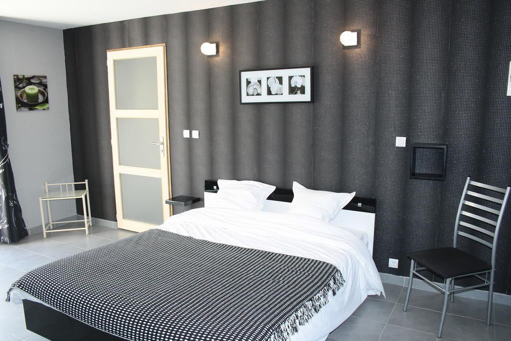 Le Vrai Paradis Bed & Breakfast Estreboeuf Ruang foto